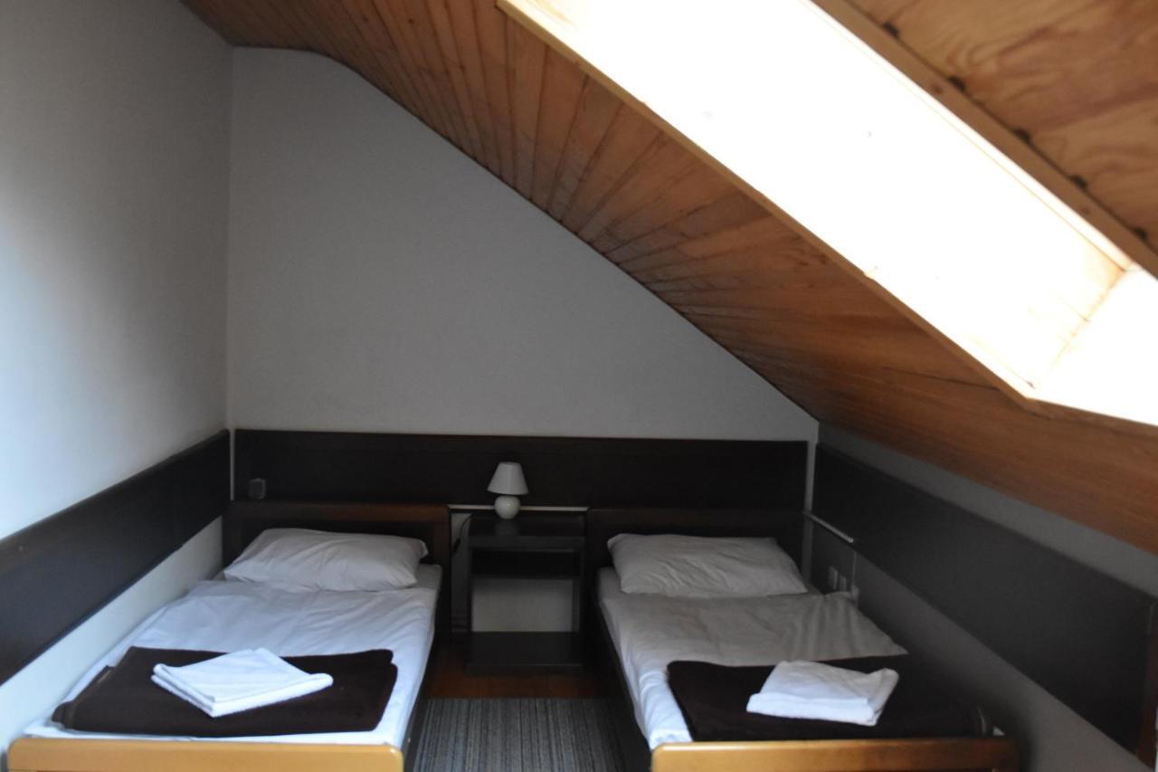 Planinarski Dom "Kamacnik" Hotel Върбовско Екстериор снимка